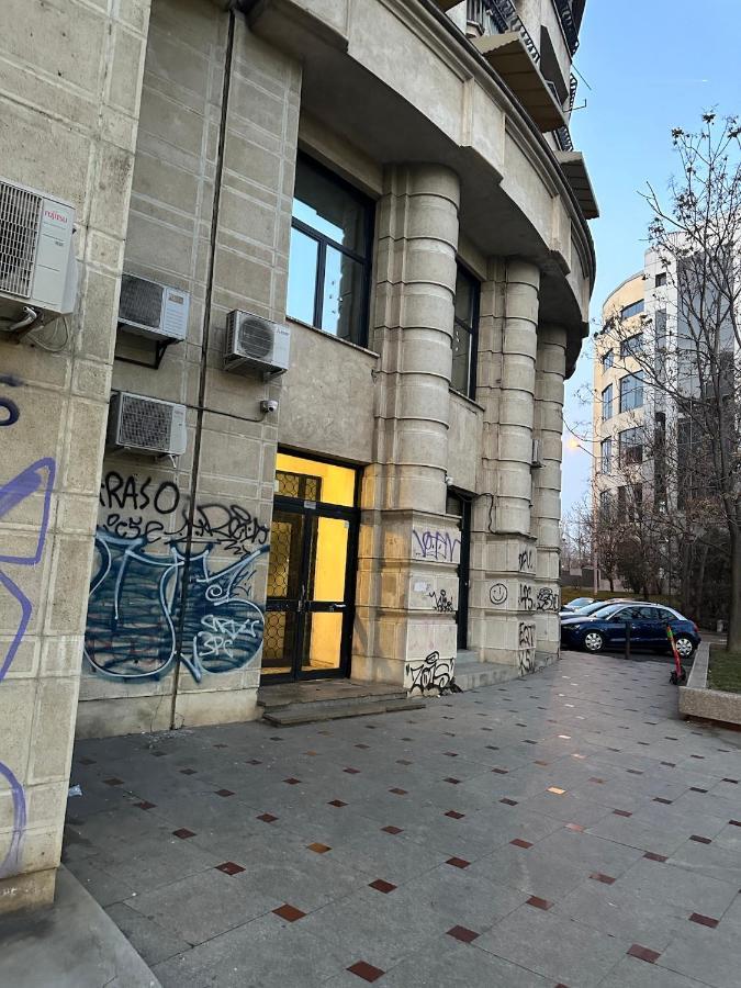 Unirii Lake Tribunal Bukarest Exteriör bild