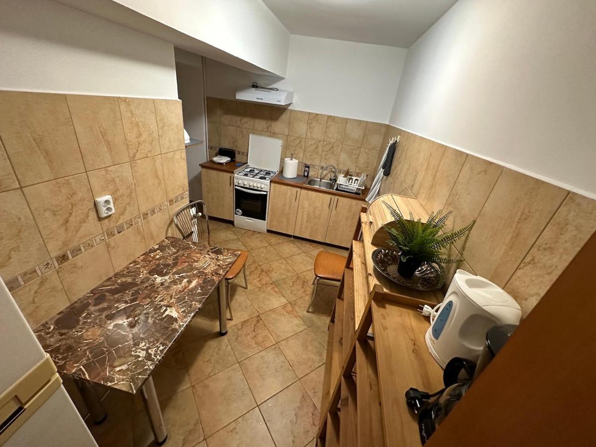 Unirii Lake Tribunal Bukarest Exteriör bild