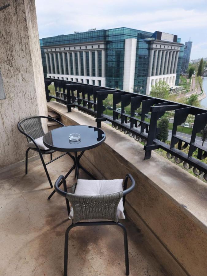 Unirii Lake Tribunal Bukarest Exteriör bild